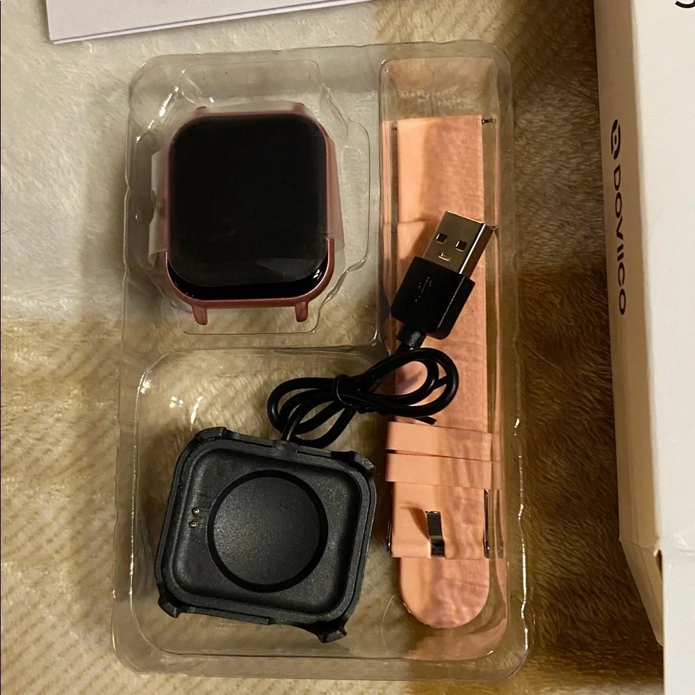 DOVICO Smart Watch with Pink Band BRAND NEW